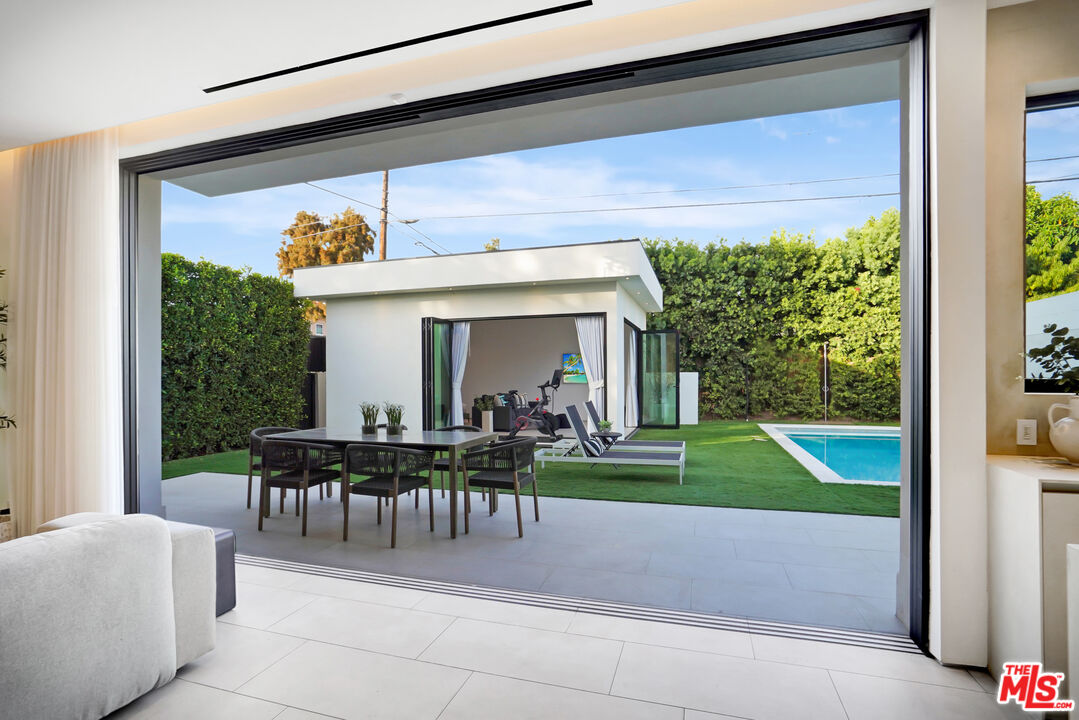 6687 Colgate Avenue Los Angeles, CA 90048 - Photo 49 of 64