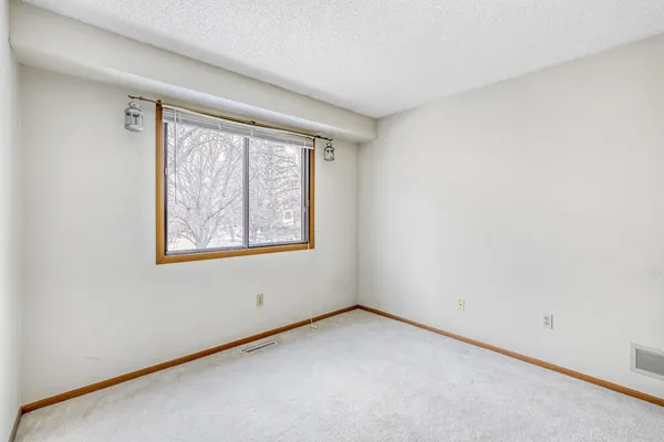 $195,000 | 12616 University Avenue Northwest, Coon Rapids, MN 55448