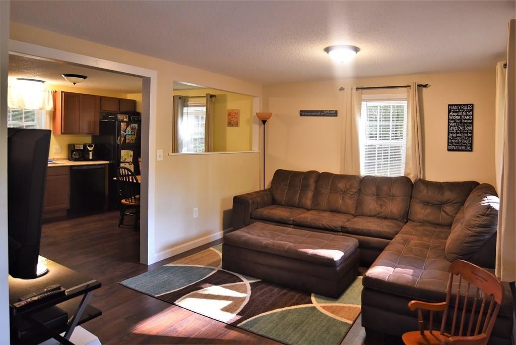 630 Royalston Road Phillipston, MA 01331 - Photo 2 of 20