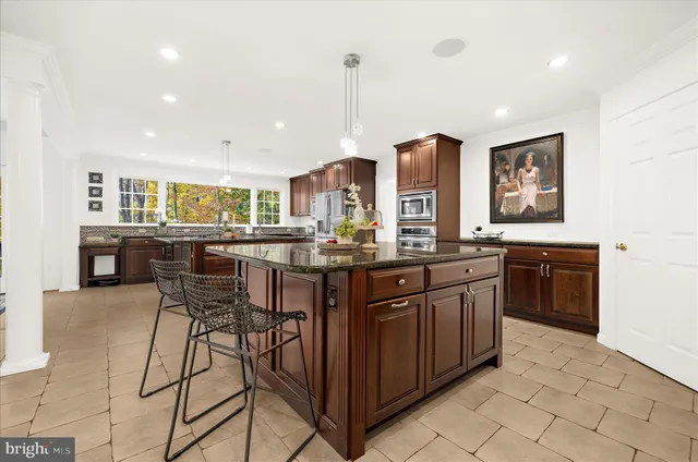 $825,000 | 360 Hoile Lane, Huntingtown, MD 20639