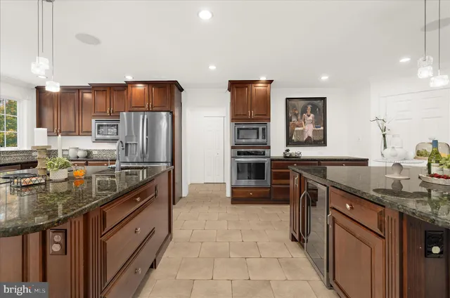 $825,000 | 360 Hoile Lane, Huntingtown, MD 20639