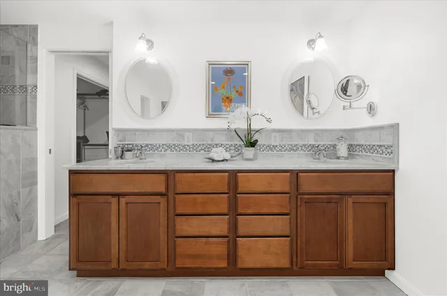 $825,000 | 360 Hoile Lane, Huntingtown, MD 20639