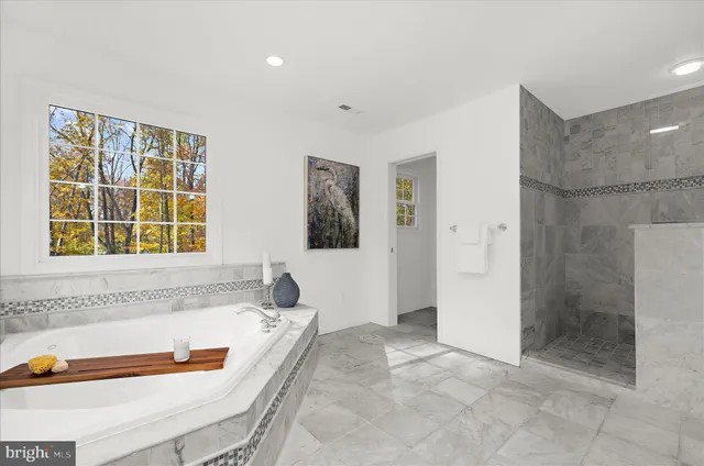 $825,000 | 360 Hoile Lane, Huntingtown, MD 20639