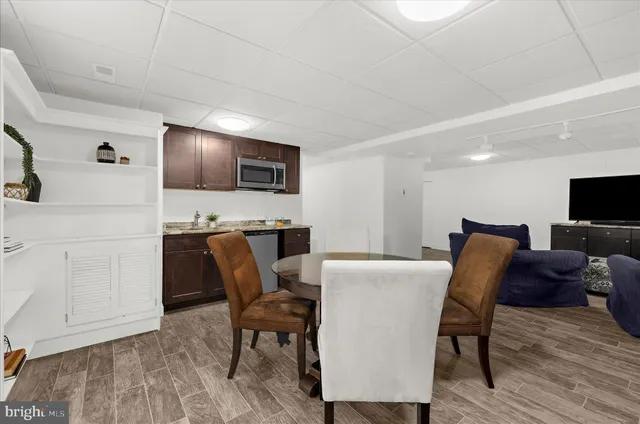 $825,000 | 360 Hoile Lane, Huntingtown, MD 20639