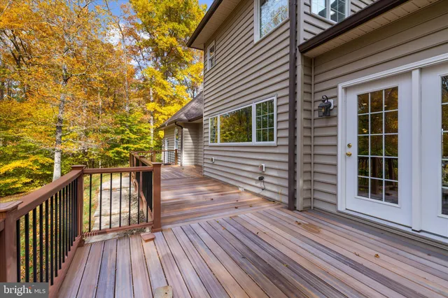 $825,000 | 360 Hoile Lane, Huntingtown, MD 20639