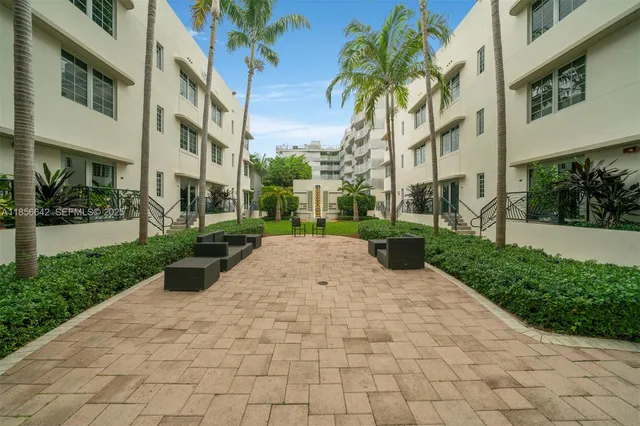 $379,000 | 435 21st Street, Unit 103, Miami Beach, FL 33139