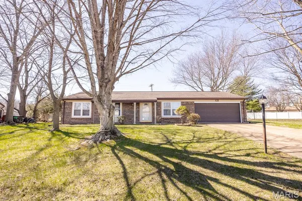 $224,000 | 121 Concord Circle, Mascoutah, IL 62258