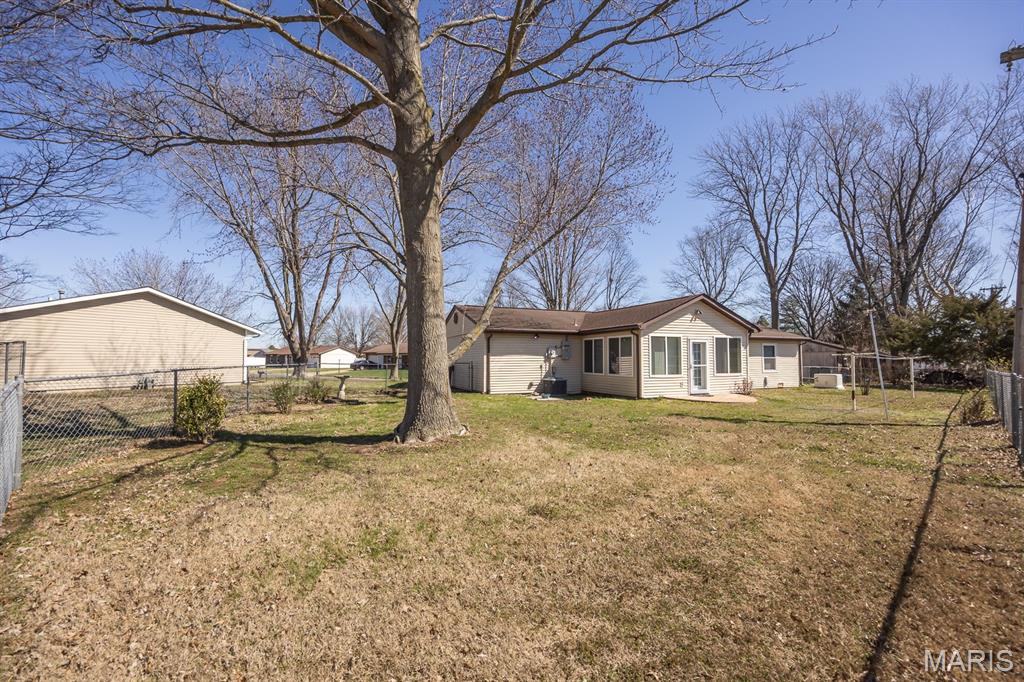 121 Concord Circle Mascoutah, IL 62258 - Photo 19 of 22