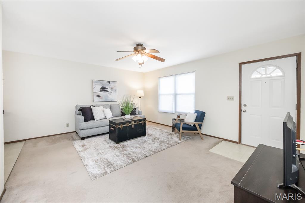 121 Concord Circle Mascoutah, IL 62258 - Photo 3 of 22