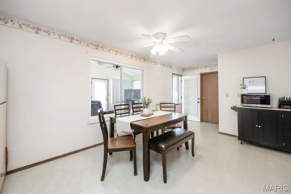 $224,000 | 121 Concord Circle, Mascoutah, IL 62258