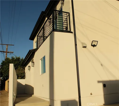 $3,900 | 14665 Brand Boulevard, Mission Hills, CA 91345