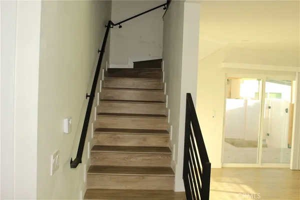 $3,900 | 14665 Brand Boulevard, Mission Hills, CA 91345