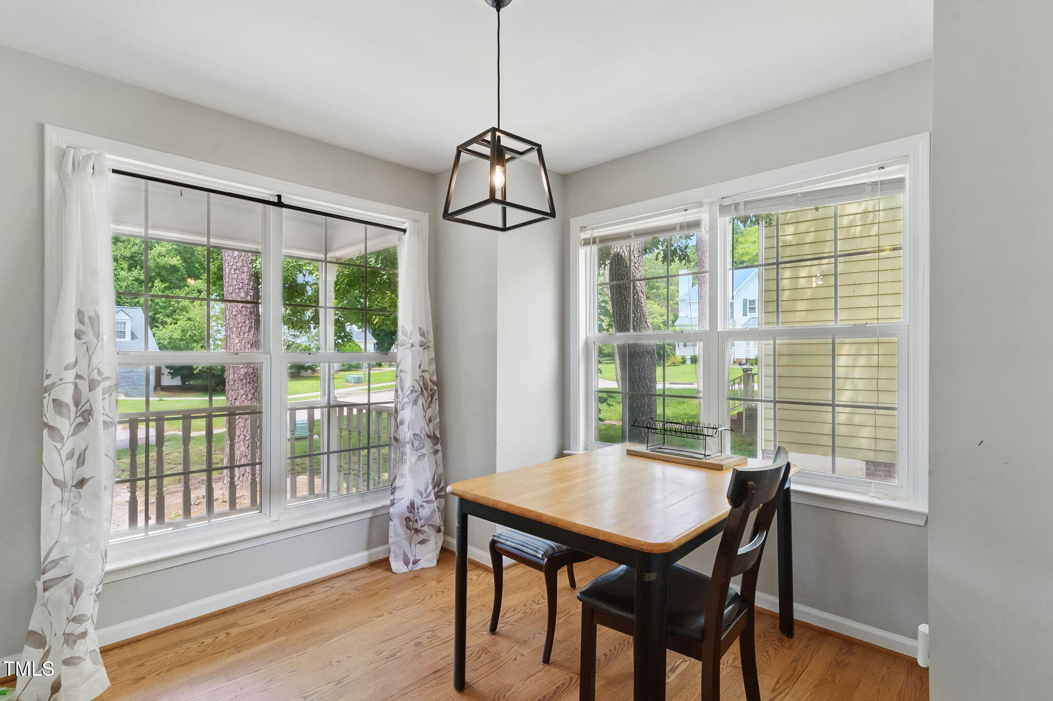 4905 Knightsbridge Way Raleigh, NC 27604 - Photo 11 of 27 6-web-or-mls-Photo_002
