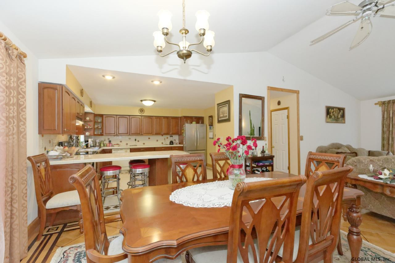 47 Cemetery Road Halfmoon, NY 12065 - Photo 5 of 32 large family room with cathedral ceiling