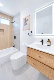 $799,950 | 424 Via Val Verde, Montebello, CA 90640