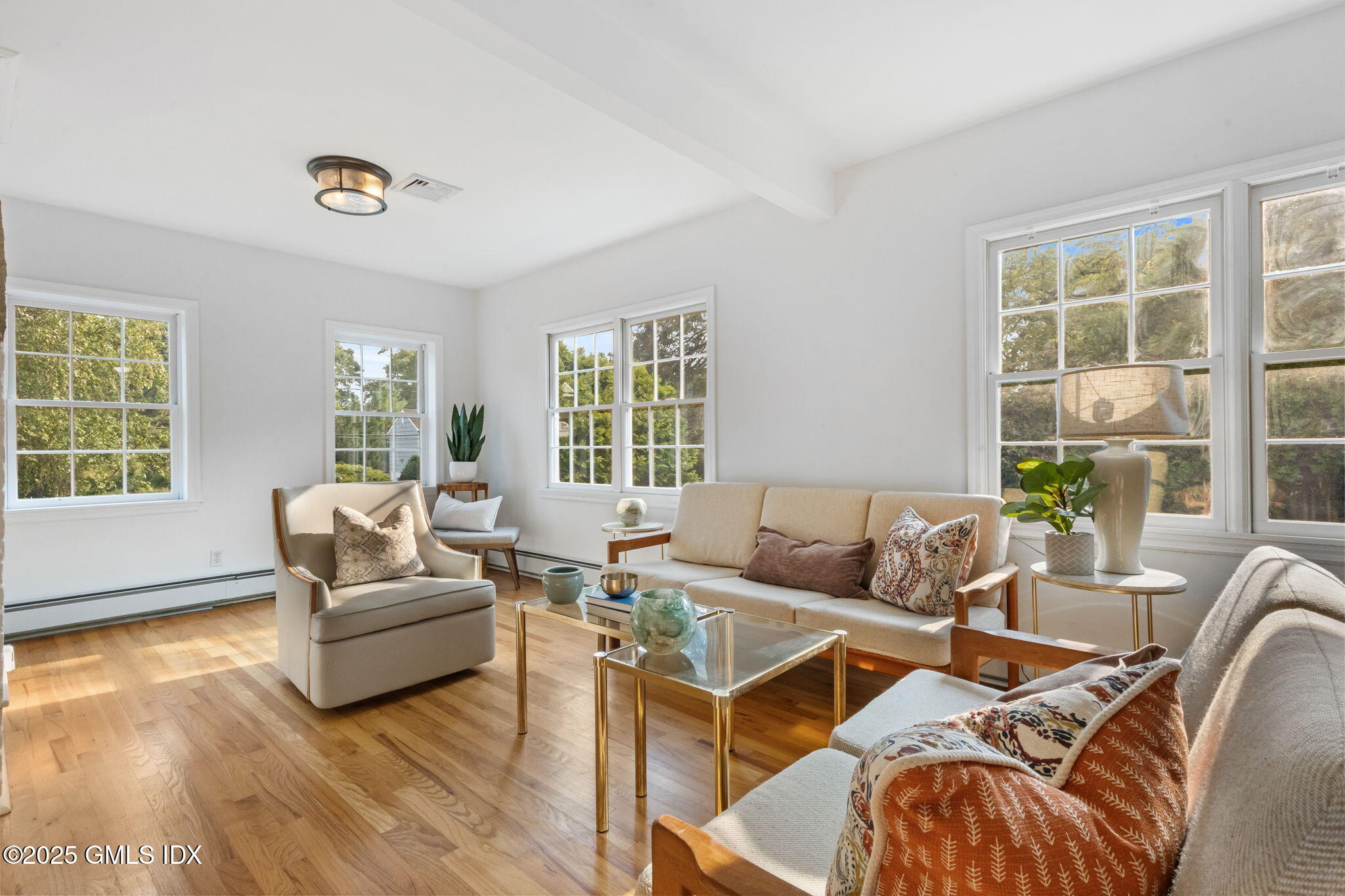 37 Miltiades Avenue Riverside, CT 06878 - Photo 12 of 31 miltiades front family room