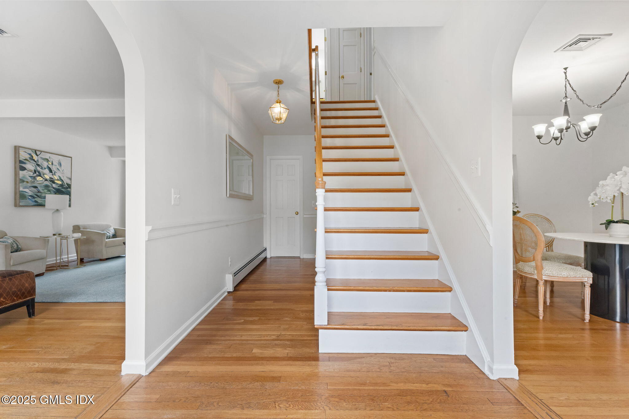 37 Miltiades Avenue Riverside, CT 06878 - Photo 14 of 31 miltiades stairway