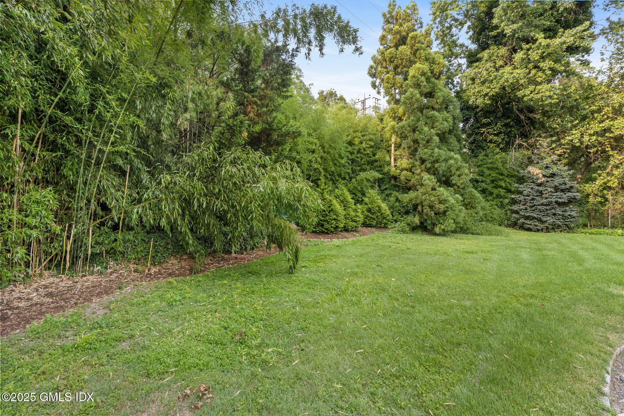 37 Miltiades Avenue Riverside, CT 06878 - Photo 27 of 31 back of lot