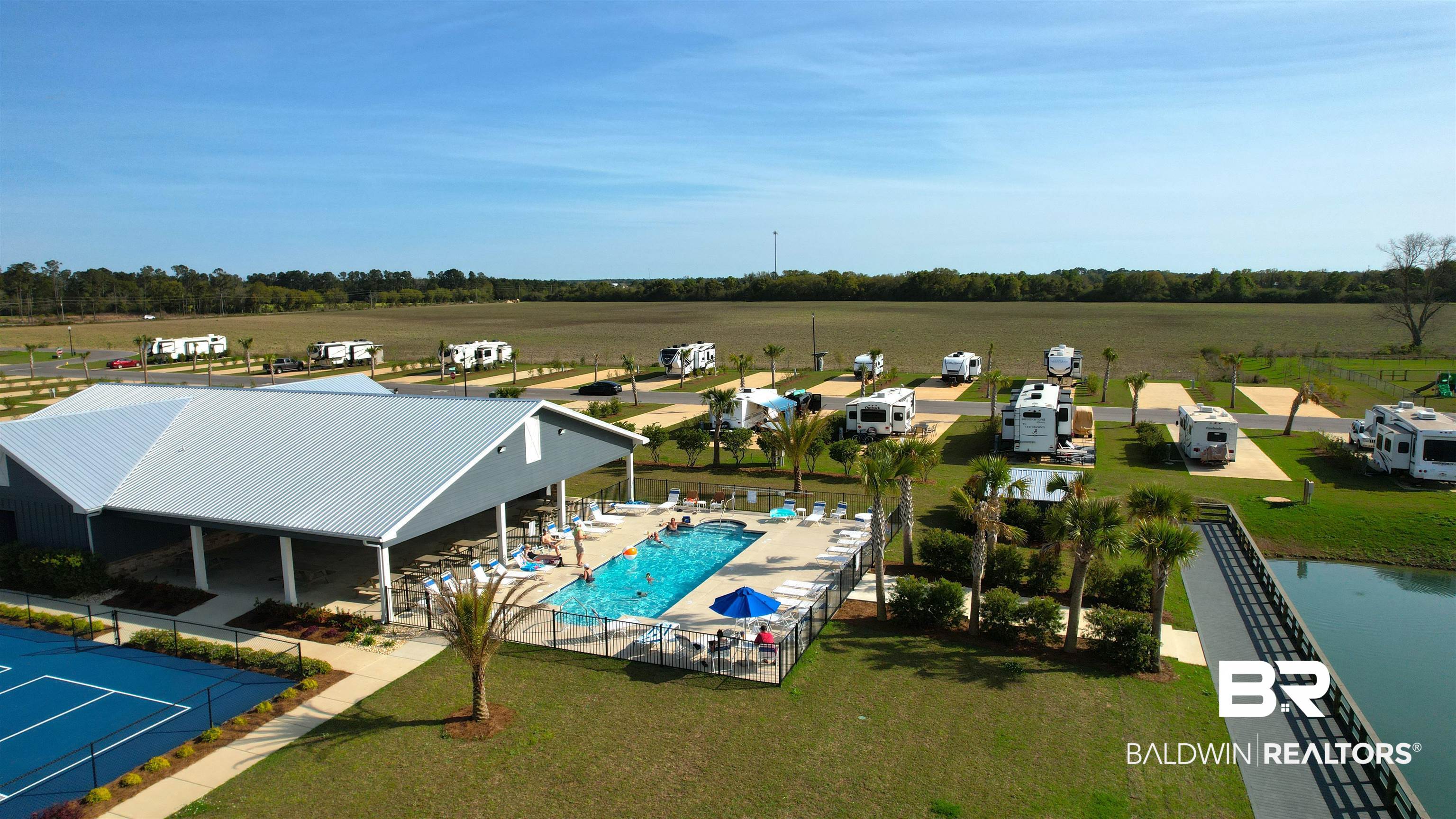 719 Vacation Circle Foley, AL 36535 - Photo 3 of 20