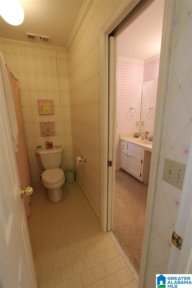 2540 Dolly Ridge Road Birmingham, AL 35243 - Photo 12 of 16