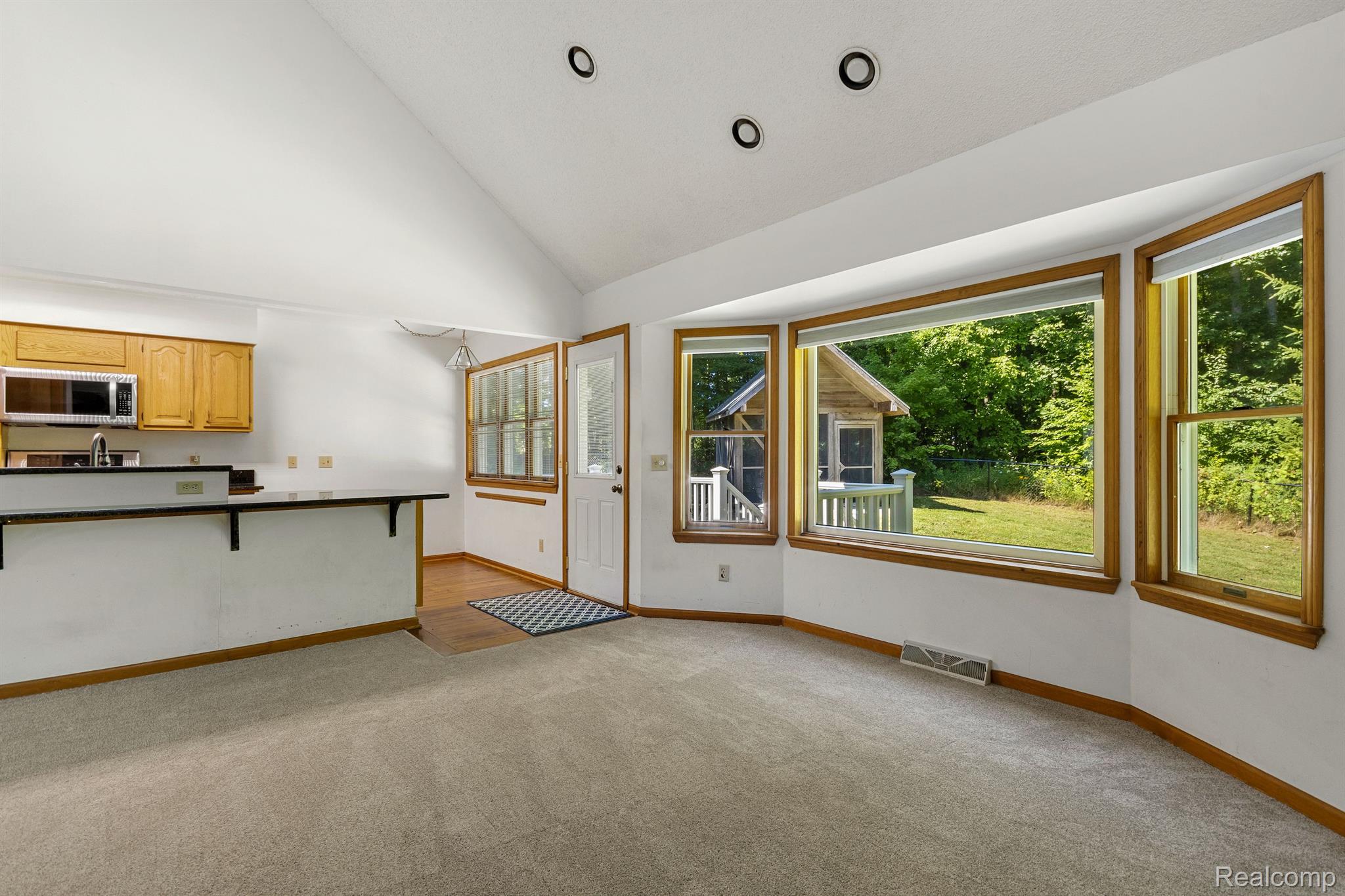 6161 Latson Court Howell, MI 48855 - Photo 7 of 60 Gallery Image 7