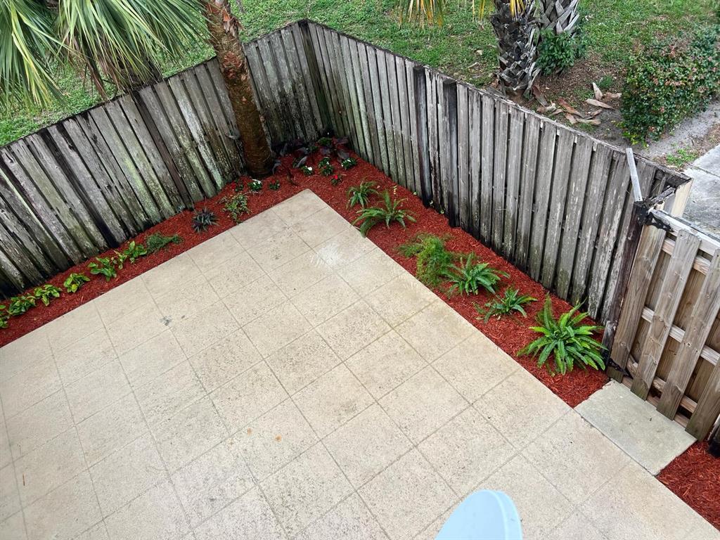 849 Blue Ridge Circle West Palm Beach, FL 33409 - Photo 16 of 28