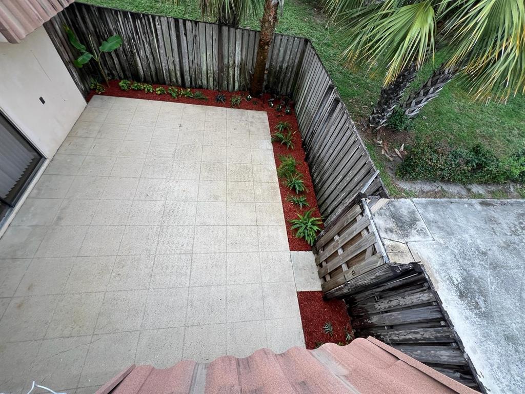 849 Blue Ridge Circle West Palm Beach, FL 33409 - Photo 20 of 28 a view of an outdoor space and deck