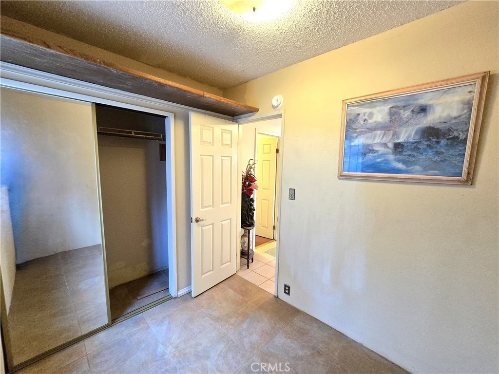 2789 Fairmount Boulevard Riverside, CA 92501 - Photo 14 of 74