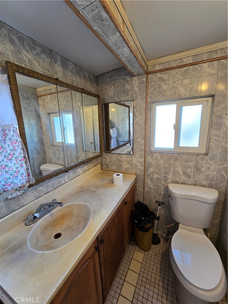 2789 Fairmount Boulevard Riverside, CA 92501 - Photo 17 of 74