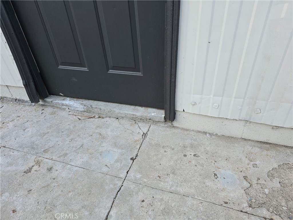 2789 Fairmount Boulevard Riverside, CA 92501 - Photo 45 of 74 a view of storage and utility room