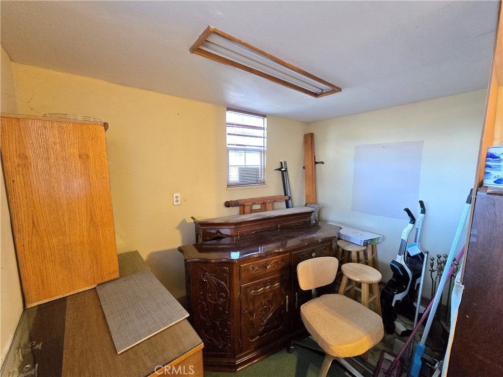 2789 Fairmount Boulevard Riverside, CA 92501 - Photo 6 of 74