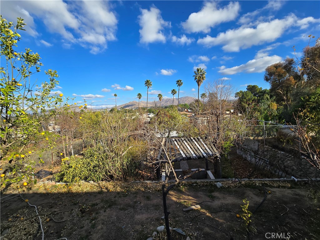 2789 Fairmount Boulevard Riverside, CA 92501 - Photo 72 of 74 a view of a city