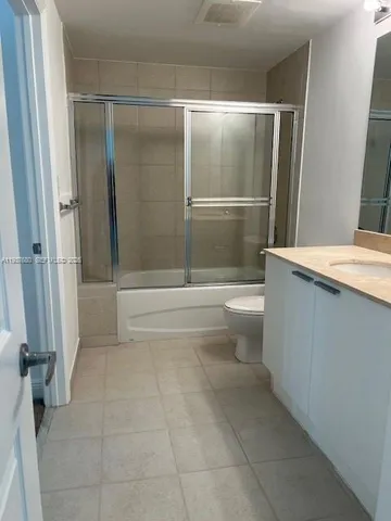 $2,800 | 140 South Dixie Highway, Unit 906, Hollywood, FL 33020