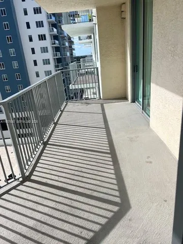 $2,800 | 140 South Dixie Highway, Unit 906, Hollywood, FL 33020