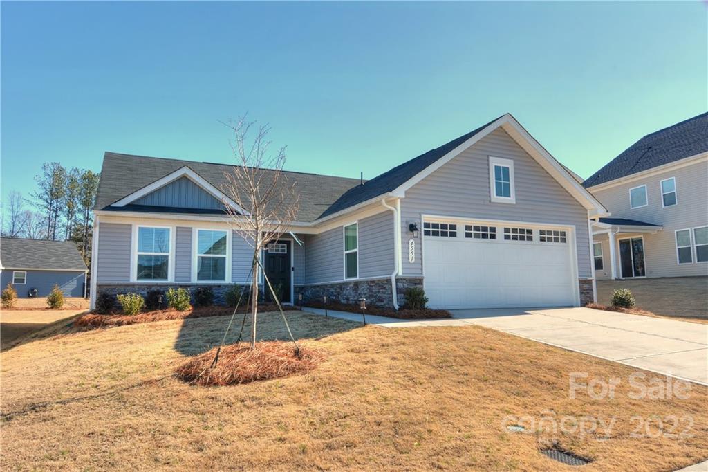 4551 Hunton Dale Road Northwest Concord, NC 28027 - Photo 3 of 38 Gallery Image 3