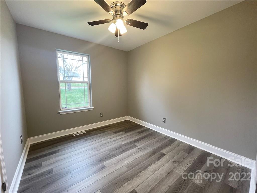 127 Addison Place Troutman, NC 28166 - Photo 11 of 21