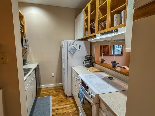 $349,000 | 37 Church Street, Unit 3, Keene, NH 03431