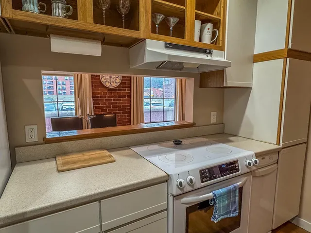 $349,000 | 37 Church Street, Unit 3, Keene, NH 03431