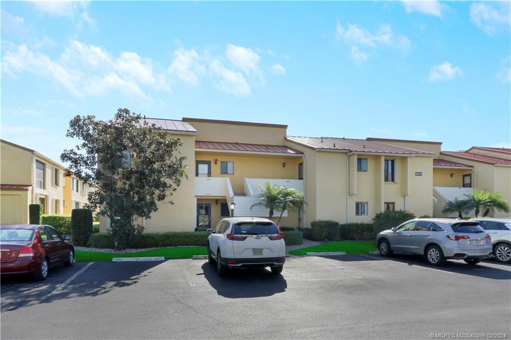 5313 Southeast Miles Grant Road, Unit 202 Stuart, FL 34997 - Photo 16 of 27 Gallery Image 16