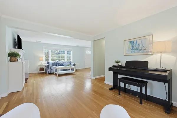 $649,900 | 4 Clement Street, Sandwich, MA 02563