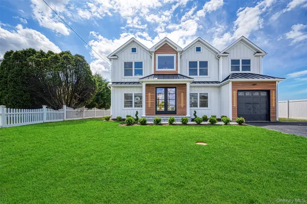$1,449,999 | 238 North Pine Street, Massapequa, NY 11758