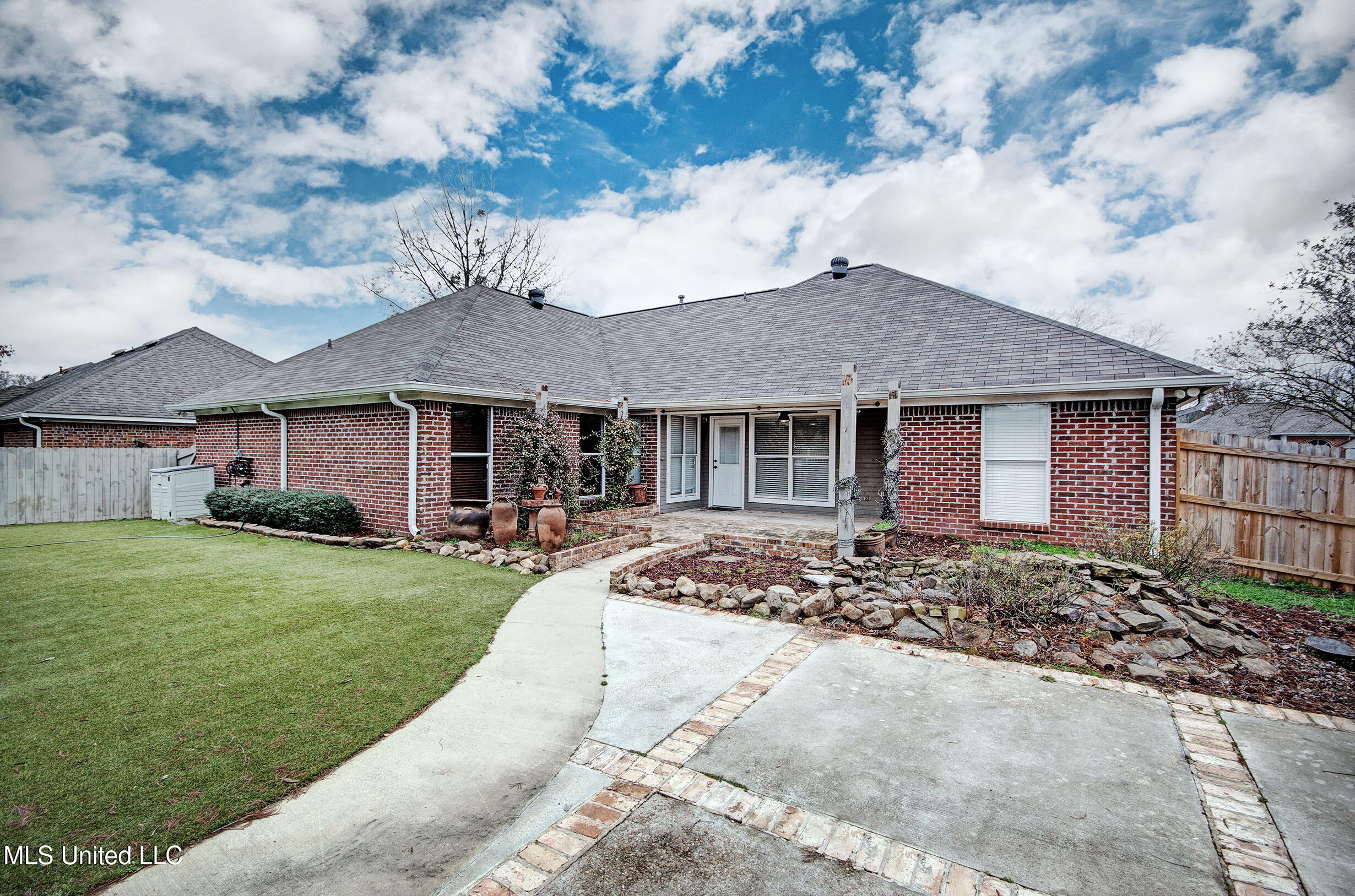 623 Summer Place Flowood, MS 39232 - Photo 41 of 43 IMGP1186_7_8
