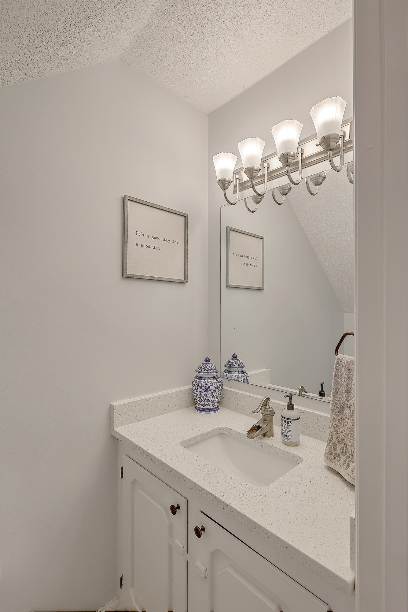 2947 Foxhall Road Charleston, SC 29414 - Photo 16 of 42 1R3A2071_2_3_4_5_6_7