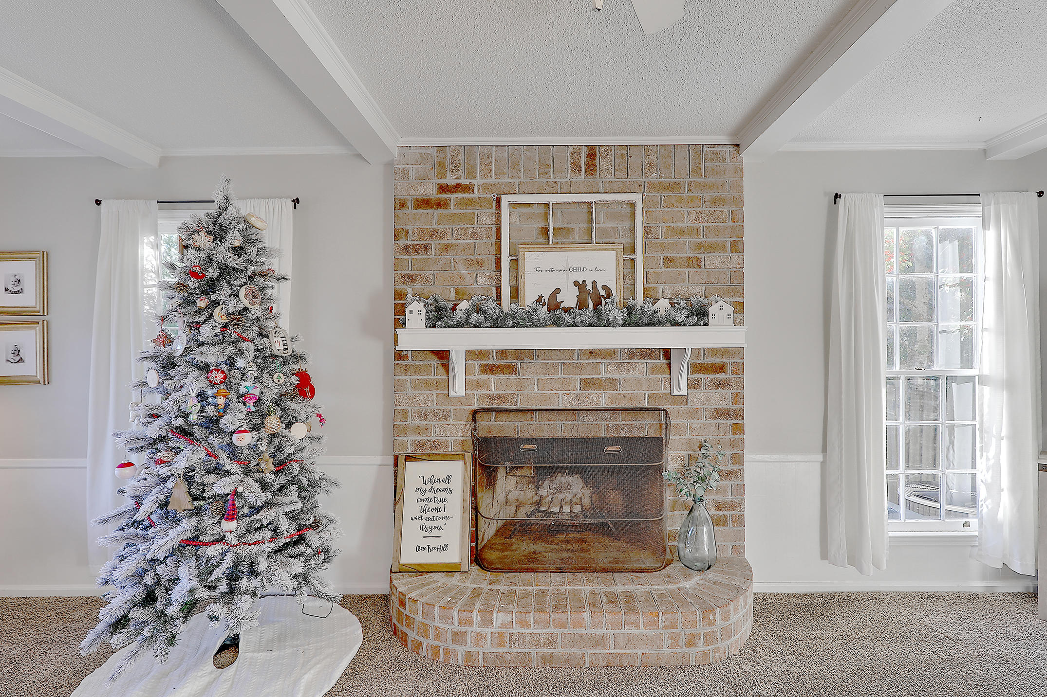 2947 Foxhall Road Charleston, SC 29414 - Photo 4 of 42 1R3A1980_1_2_3_4_5_6