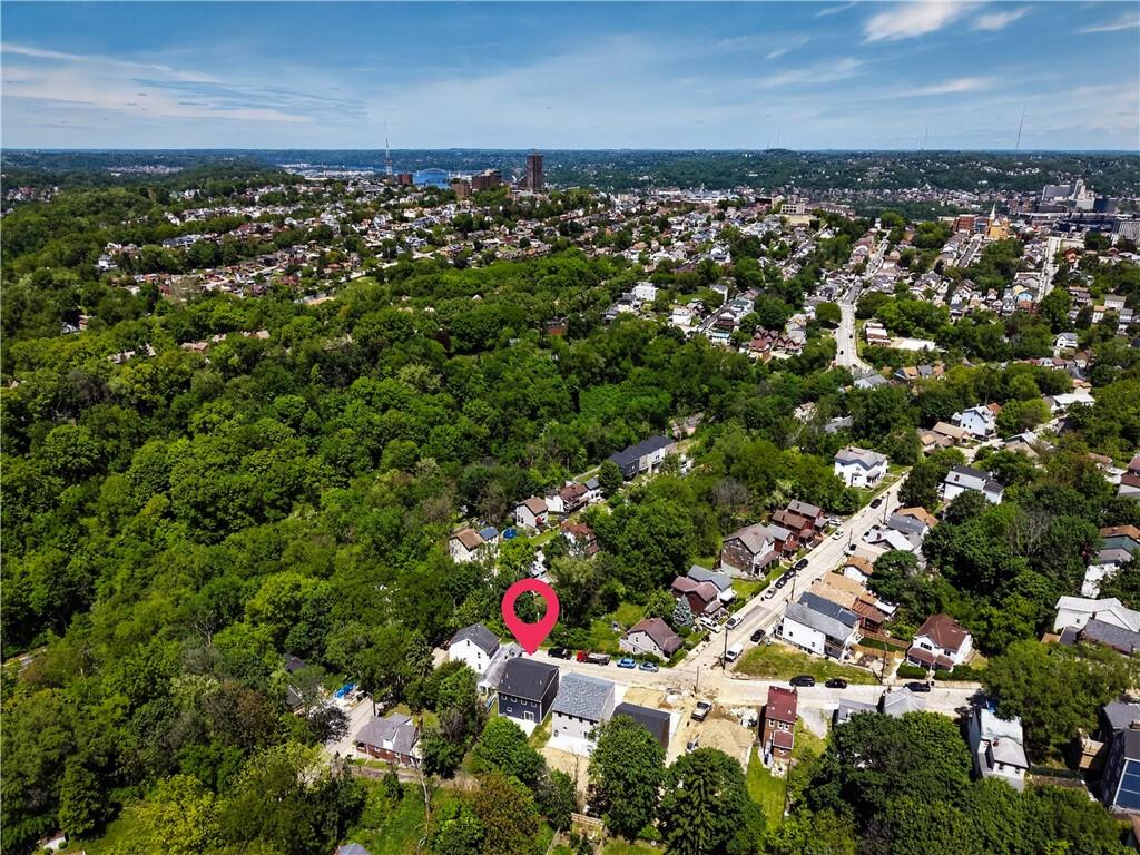225 Wilbert Street Pittsburgh, PA 15211 - Photo 33 of 34 surrounding green space