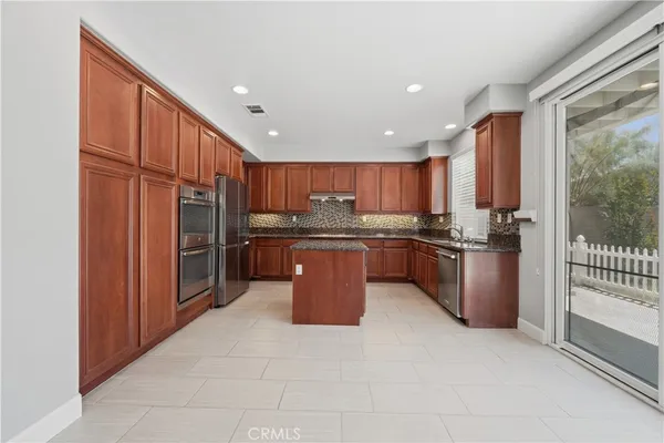 $735,000 | 21649 Pumice Lane, Wildomar, CA 92595