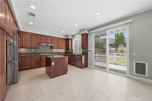 $735,000 | 21649 Pumice Lane, Wildomar, CA 92595
