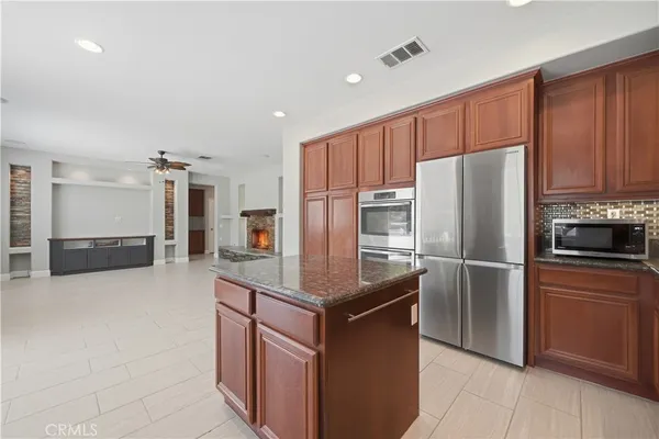 $735,000 | 21649 Pumice Lane, Wildomar, CA 92595