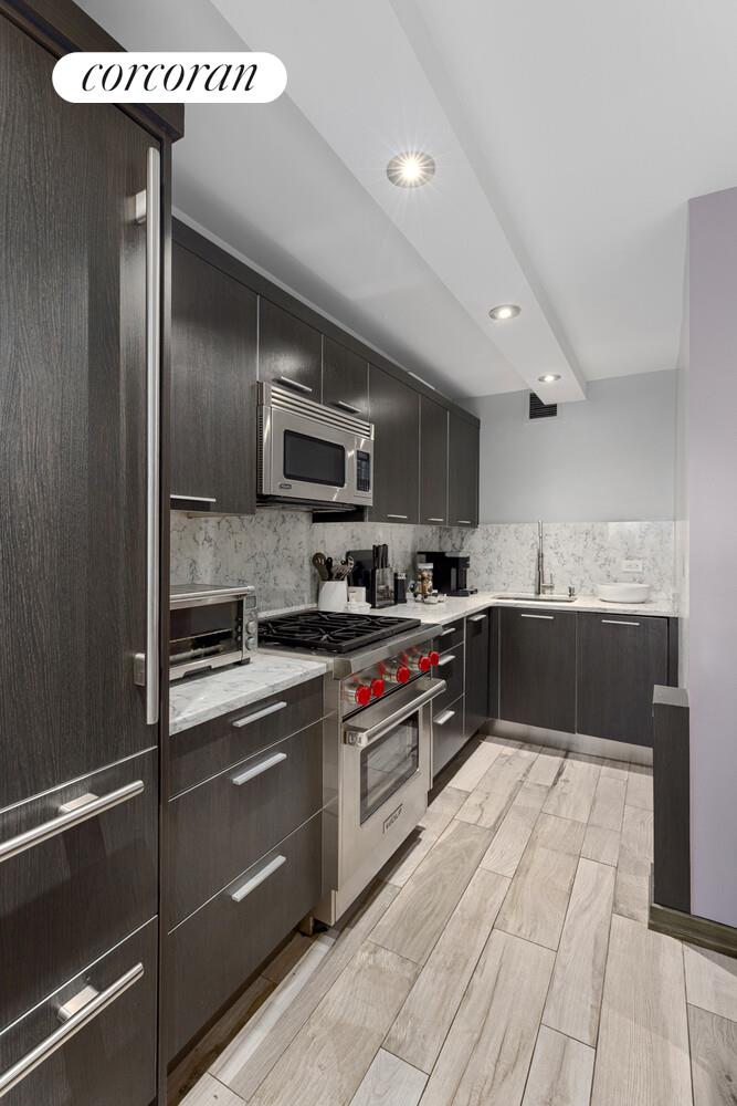 142 East 16th Street, Unit 14F Manhattan, NY 10003 - Photo 6 of 15