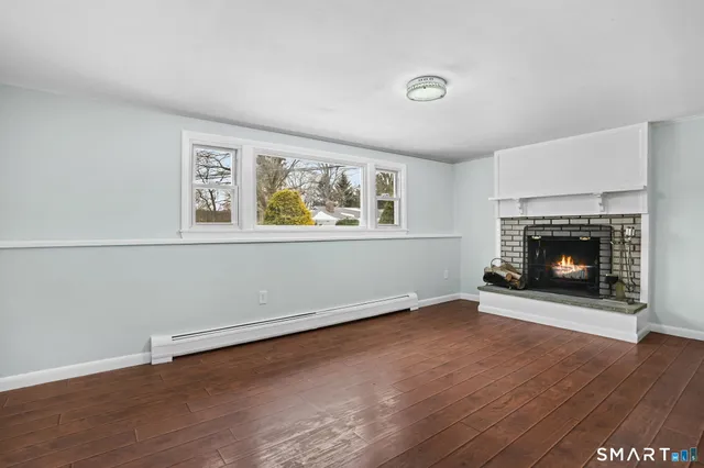 $589,000 | 25 Fairchild Road, Stratford, CT 06614